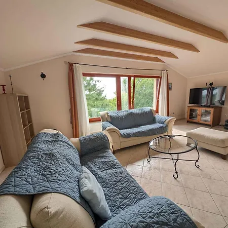 - Balaton 17957 발라톤알마디