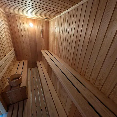 - Balaton 17957 발라톤알마디